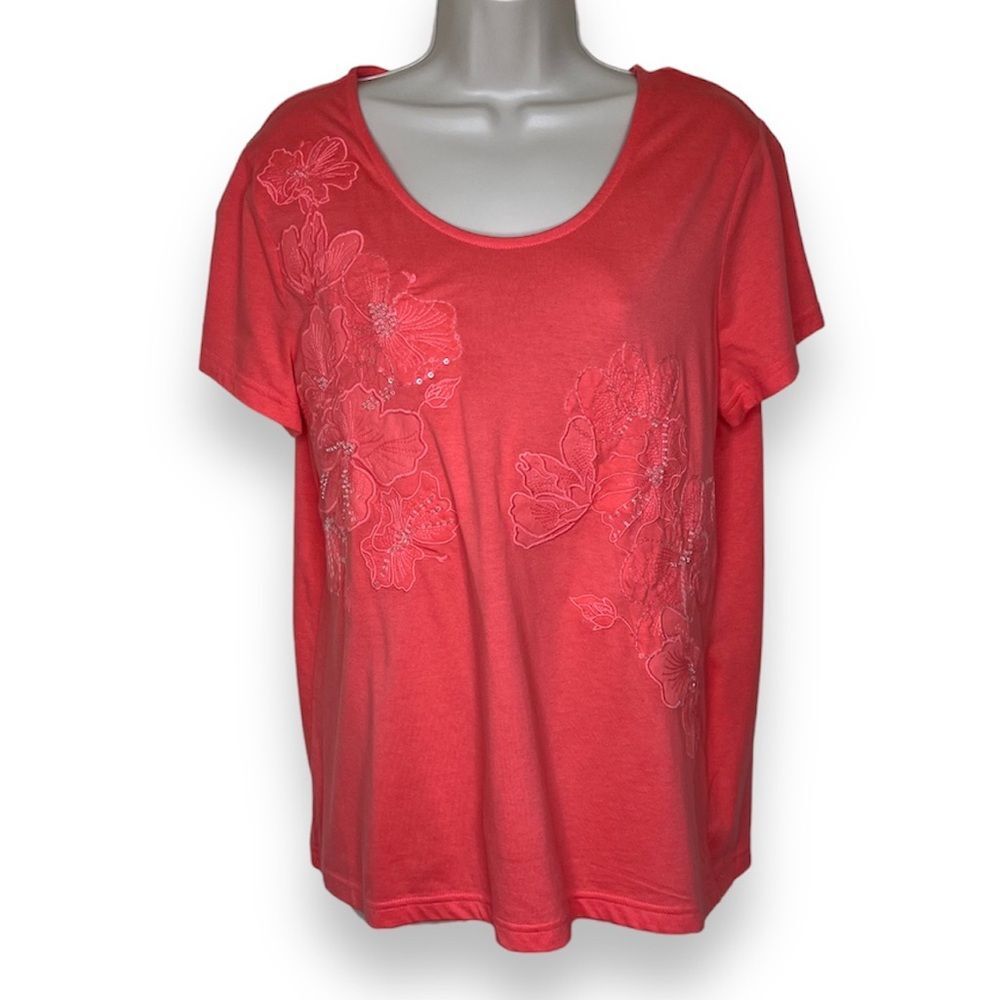 NWT Croft and Barrow Coral Salmon Applique Embroidery Beaded T Shirt Women Large